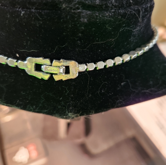 KARU RHINESTONE NECKLACE - Picture 2 of 5